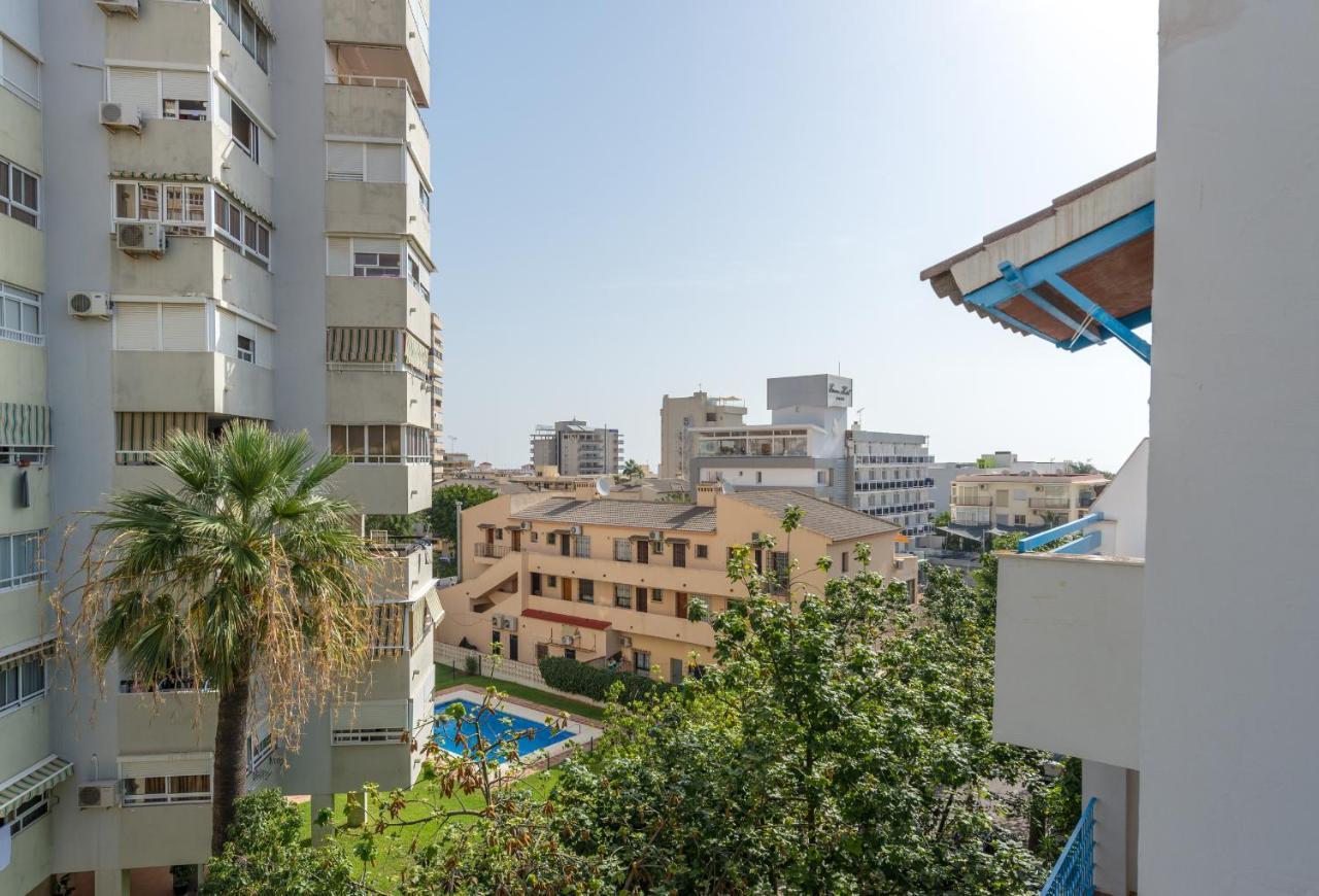 Malagasuite Lux Beach & Pool توريمولينوس المظهر الخارجي الصورة