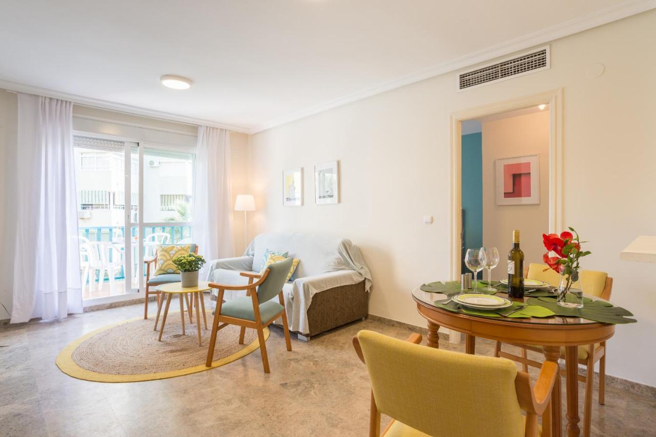 Malagasuite Lux Beach & Pool توريمولينوس المظهر الخارجي الصورة