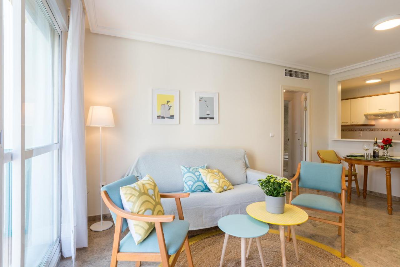 Malagasuite Lux Beach & Pool توريمولينوس المظهر الخارجي الصورة